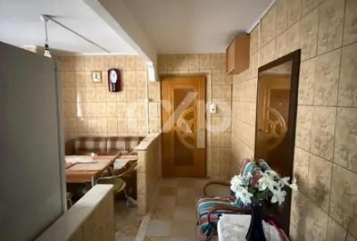 Apartament cu 2 camere semidecomandat în Prundu - 4