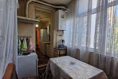 Apartament cu 2 camere decomandat în Central - 2