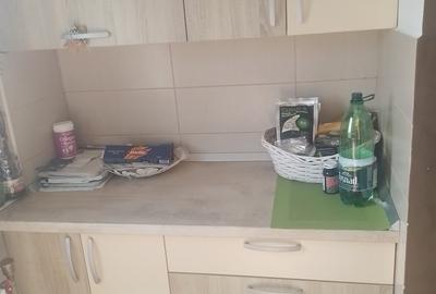 Apartament cu 3 camere decomandat în 1 Mai - 1