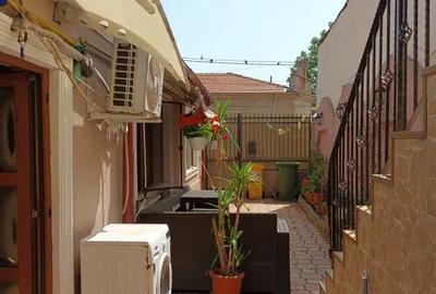 Vila 6 camere zona centrala Vila 6 camere zona centrala - 2