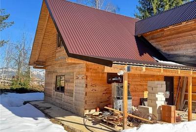 Casă cu 4 camere cu Teren 1500 Mp în Horea - 1