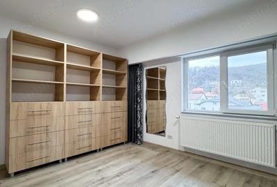 Apartament cu 4 camere decomandat în Nord - 3