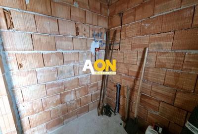 De vanzare 1/2 duplex, 4 camere, 224mp teren, Orizont - 6