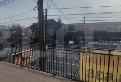 Spațiu comercial, de 300 mp, în Central - 8