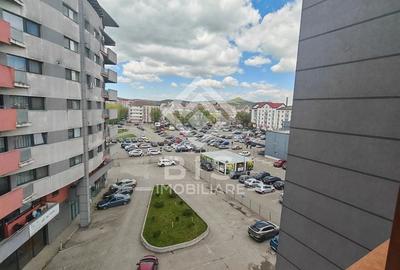 Apartament cu 2 camere decomandat în Independenței