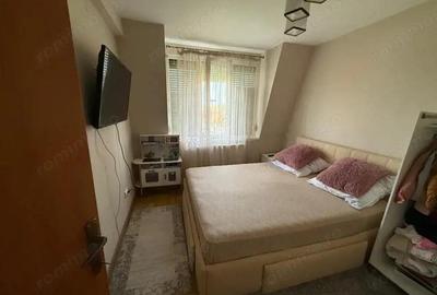 Apartament cu 4 camere decomandat, mobilat în Sărari
