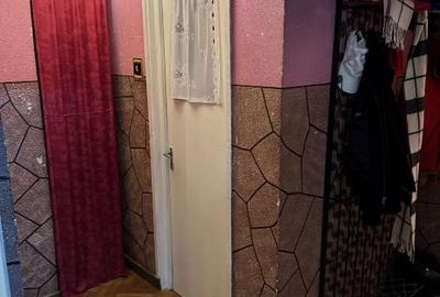 Apartament 3 camere,decomandat,centrala pe gaz,necesita imbunatatiri. Pret neg. - 2