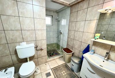 Casă cu 5 camere cu Teren 300 Mp în Călărași - 3