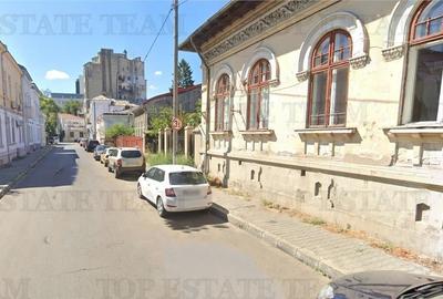 Teren de vanzare in zona Unirii cu dubla deschidere
