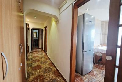 Apartament cu 3 camere decomandat, mobilat în Colentina - 9