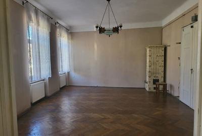 Casa ultrac.Bv.propr.direct,(15 Nov),D+E+P+M(pod),terasa,curte-gradina,piscina,vedere feerica,intim, - 2