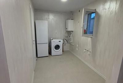 Apartament cu 3 camere decomandat în Ștefăneștii de Jos - 2