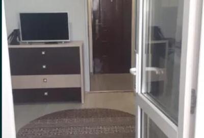 Garsonieră nedecomandată în Tractorul - 3