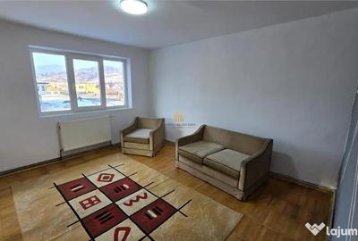 Apartament cu 3 camere semidecomandat în Molid - 14