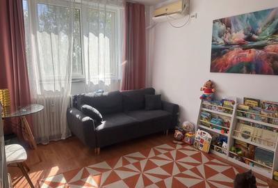 Apartament cu 3 camere semidecomandat în Valea Ialomiței - 4