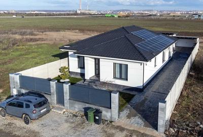 Casă cu 4 camere în Central - 2