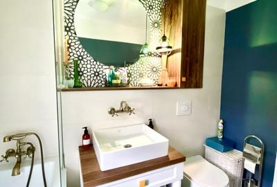 Apartament la cheie  in zona Vivo,3 camere - 2