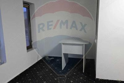 Spa?iu de birouri/comercial de 45mp de inchiriat in zona Nicolina - 4