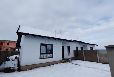 Duplex cu 3 camere cu Teren 260 Mp în Moșnița Veche - 1