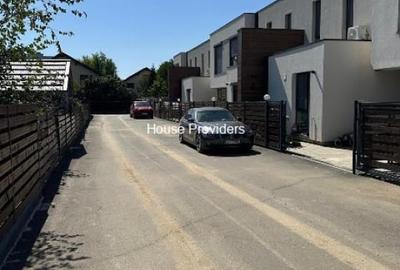 Casă cu 4 camere cu Canalizare în Movilei - 2