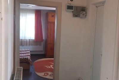 Casă individuală cu 2 camere cu Canalizare în Central - 7