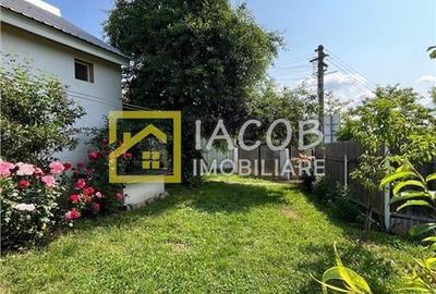 Casa cu 1690 mp teren, vie pe rod, comuna Sarata, jud. Bacau