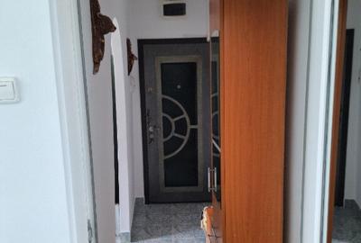 Apartament 2 camere | Etaj 1 | Murfatlar strada Aleea Garofi?ei - 9