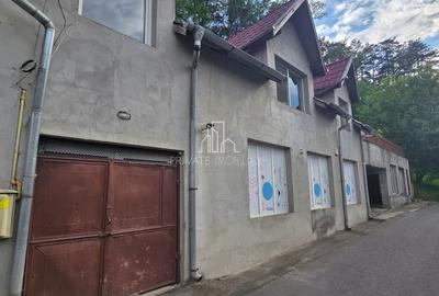 Spațiu comercial, de 312 mp, în Est - 7