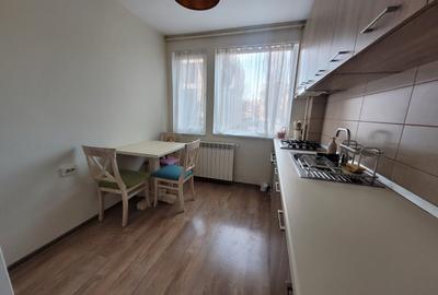 Apartament cu 3 camere semidecomandat, mobilat în Central - 15