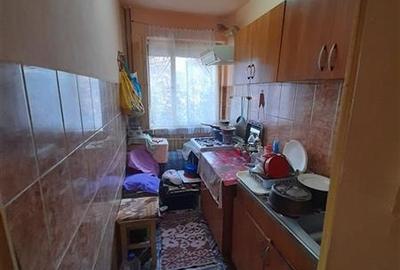 Vanzare apartament 2 camere zona Vest - 8