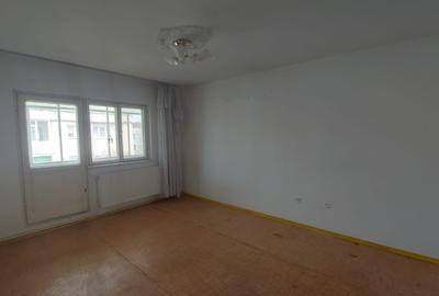 2 cam ICFrimu, etaj 4, liber, spatios, 2 balcoane