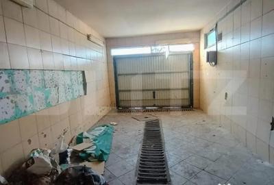 Casă cu 6 camere cu Teren 271 Mp în Malu Roșu - 12