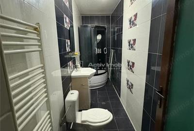 Casă cu Teren 1439 Mp în Central - 15