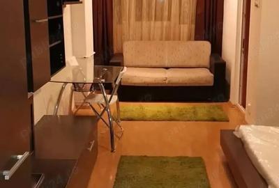 Garsonieră semidecomandată în Basarabia