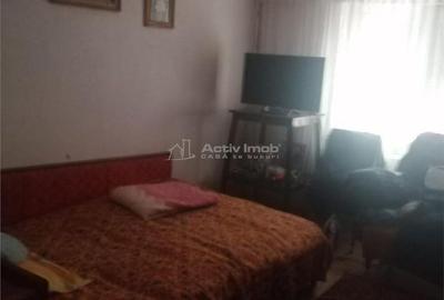 Casă cu 6 camere cu Teren 207 Mp în Central - 4