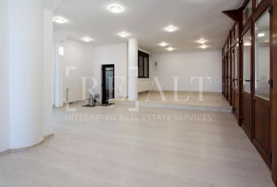 Inchiriere casa, vila 7 camere | Individuala, Renovata, Curte | Campul Pipera - 3