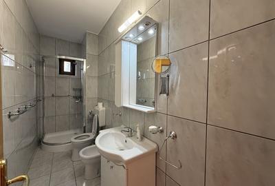 Vila spațioasă în Sisesti | 600 mp | 9 locuri de parcare | Teren 1500 mp - 17