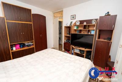 Apartament cu 2 camere decomandat în Babadag - 1