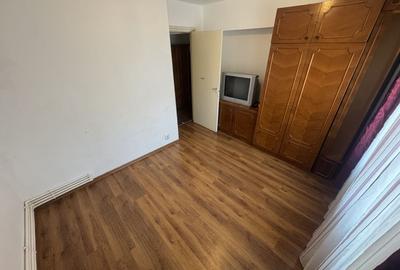 Apartament cu 2 camere decomandat, mobilat în Dacia - 3