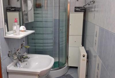 Apartament cu 3 camere decomandat în Central - 7