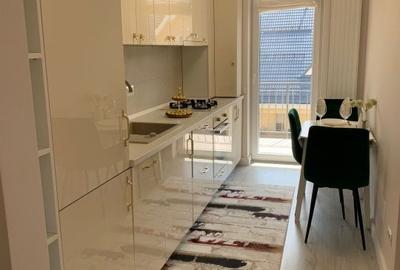Apartament cu 3 camere decomandat în Berceni - 2