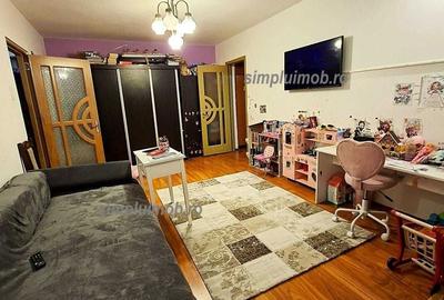 Apartament cu 2 camere semidecomandat, mobilat în Brâncoveanu