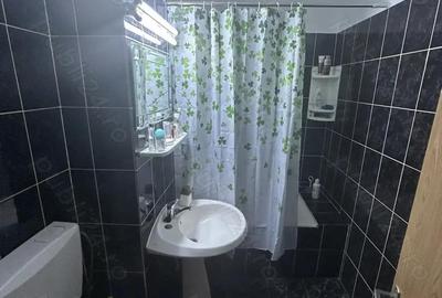 Apartament cu 3 camere semidecomandat în Soarelui - 2