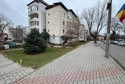 Proprietar - Apartament cu 3 camere, 94 mp, zona TRAIAN - PRIMARIE; PRET FIX - 1