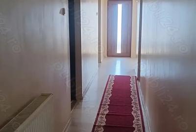 Vand casa in ora?ul COMARNIC pret OPTIM - 7