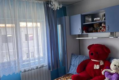 Apartament cu 3 camere semidecomandat în Autogară - 3
