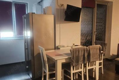 Inchiriez Apartament 3 camere Mamaia Nord la 50 m de plaja - 3