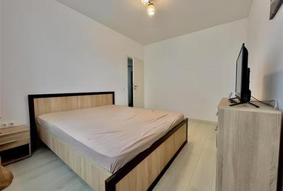 Apartament cu 2 camere decomandat, mobilat în Tractorul - 4