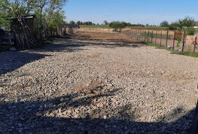 Teren de 1500 mp, în Săgeata - 6