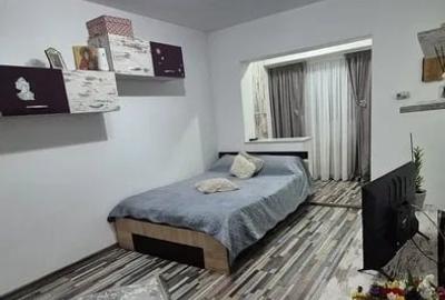 Garsonieră decomandată în Nicolina - 4